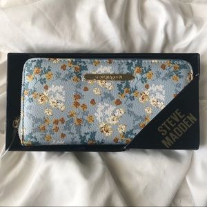 New Steve Madden Floral Wallet